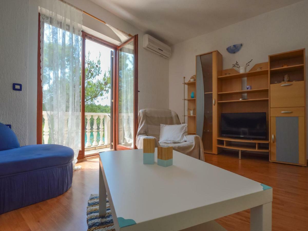 Apartment Mara-1 By Interhome Anić Zewnętrze zdjęcie